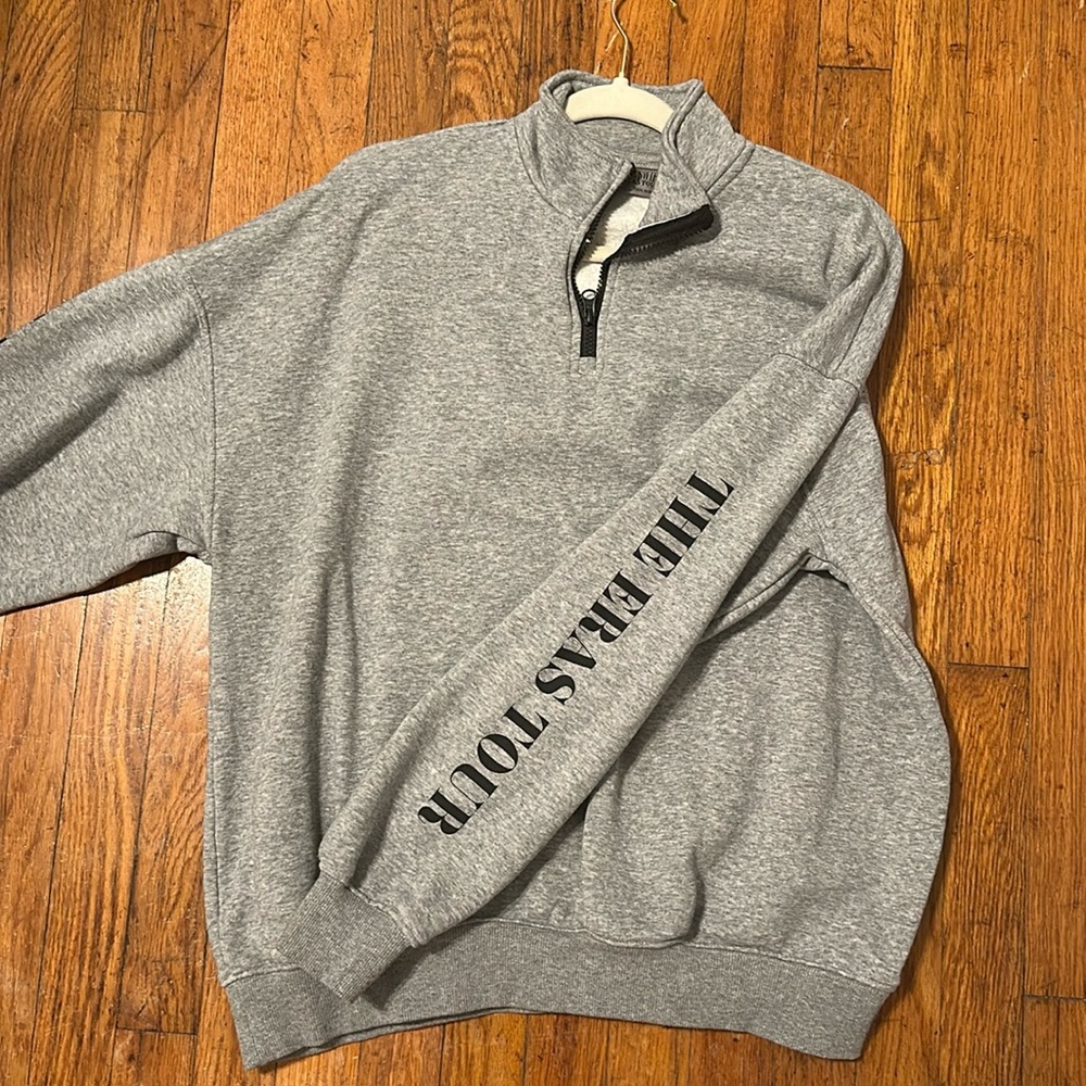 TAYLOR SWIFT ERAS TOUR SWEATSHIRT